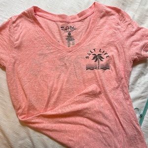 Women’s Salt life shirt in size small,pinkish color
